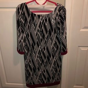 🛍 Black & White Patterned Dress 👗